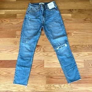 NWT Abercrombie skinny jeans
